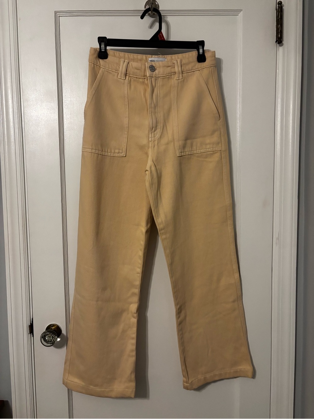 Zara Wide-Leg High-Rise Jeans in Light Cream